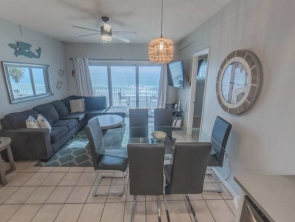 Charming Gulf-View 2-Bedroom Condo with Pool & Beach Access